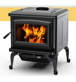 Kanadská kamna Pacific Energy SUPER CLASSIC černý smalt, černé dveře, černá mřížka, černé nožičky a popelníkový systém